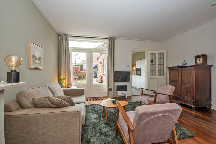 Foto 2 van Waarbekenplein 17