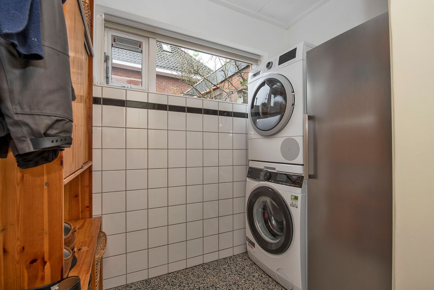 Foto 19 van Waarbekenplein 17