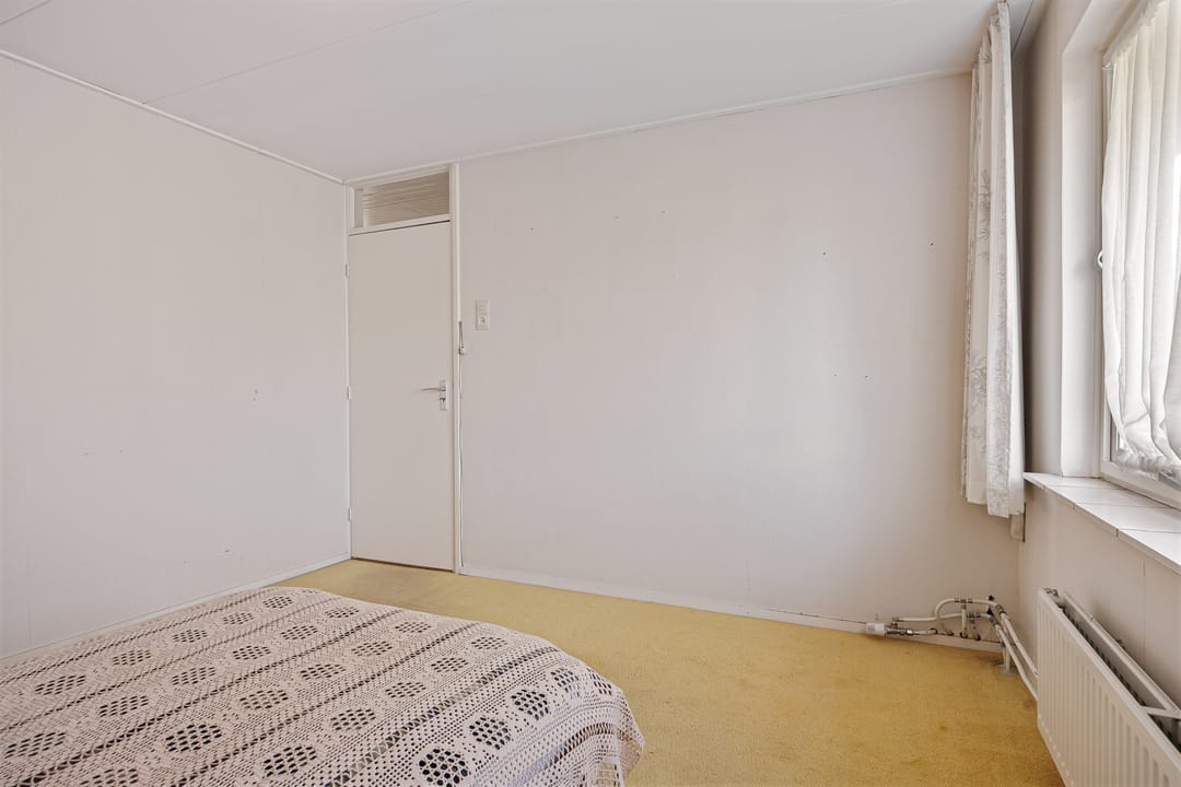 Photo 32 of Albert Schweitzerstraat 28