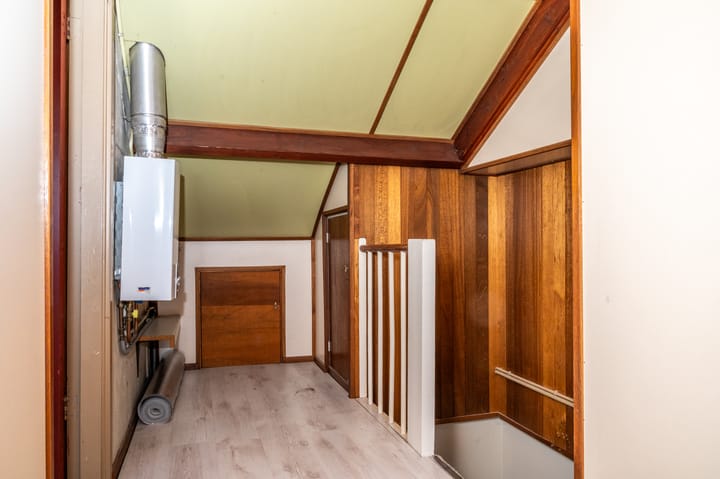 Spacious family home with 5 bedrooms in peaceful Ewijk — 47