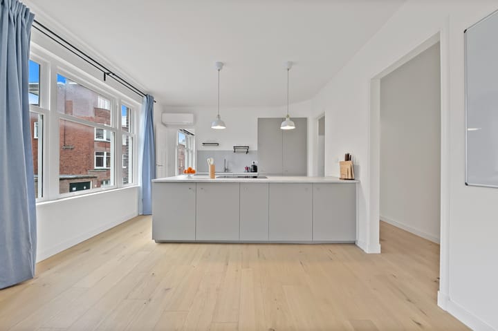 Photo 4 of Altingstraat 217