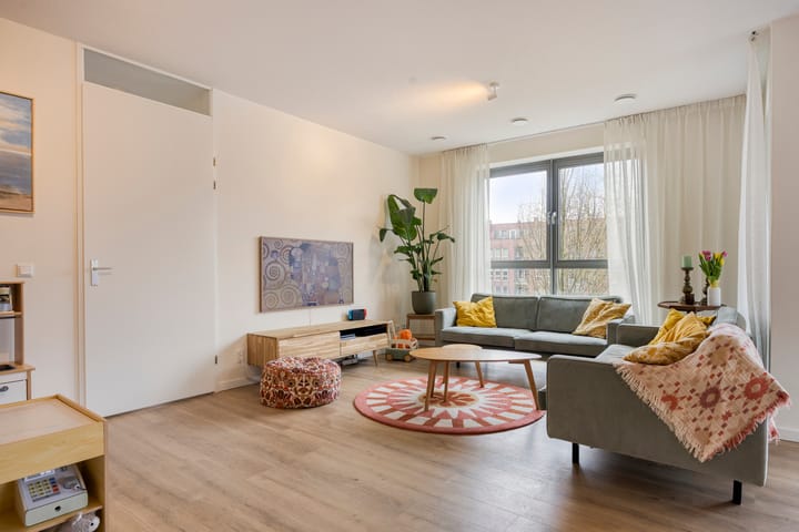 Foto 2 van Diepeveenstraat 47