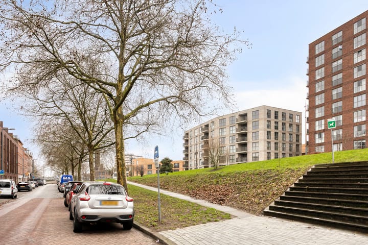 Foto 19 van Diepeveenstraat 47