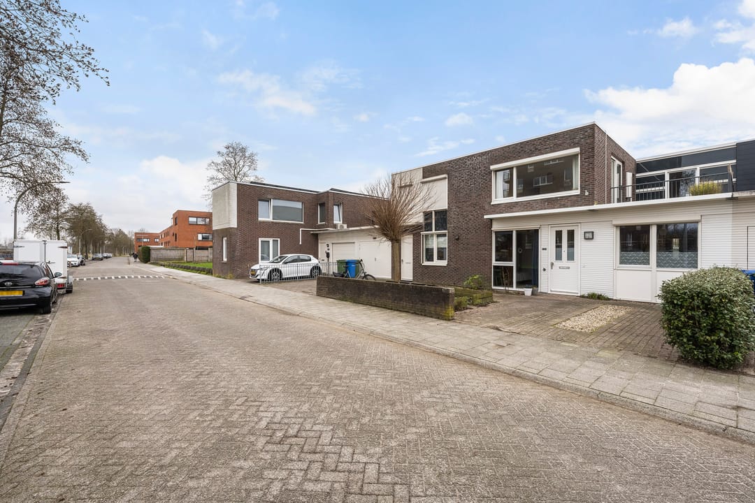 Foto 2 van Beeldsnijderstraat 154