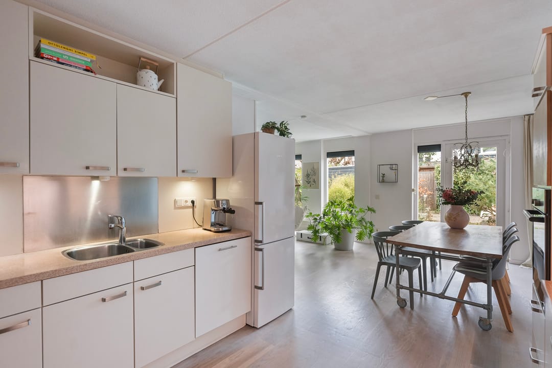 Foto 13 van Beeldsnijderstraat 154