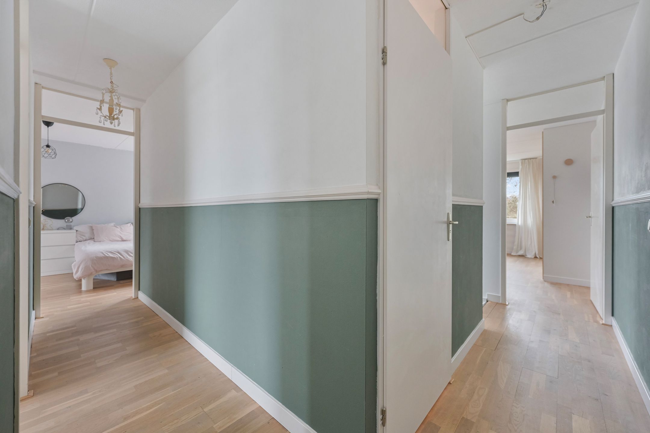 Foto 21 van Beeldsnijderstraat 154