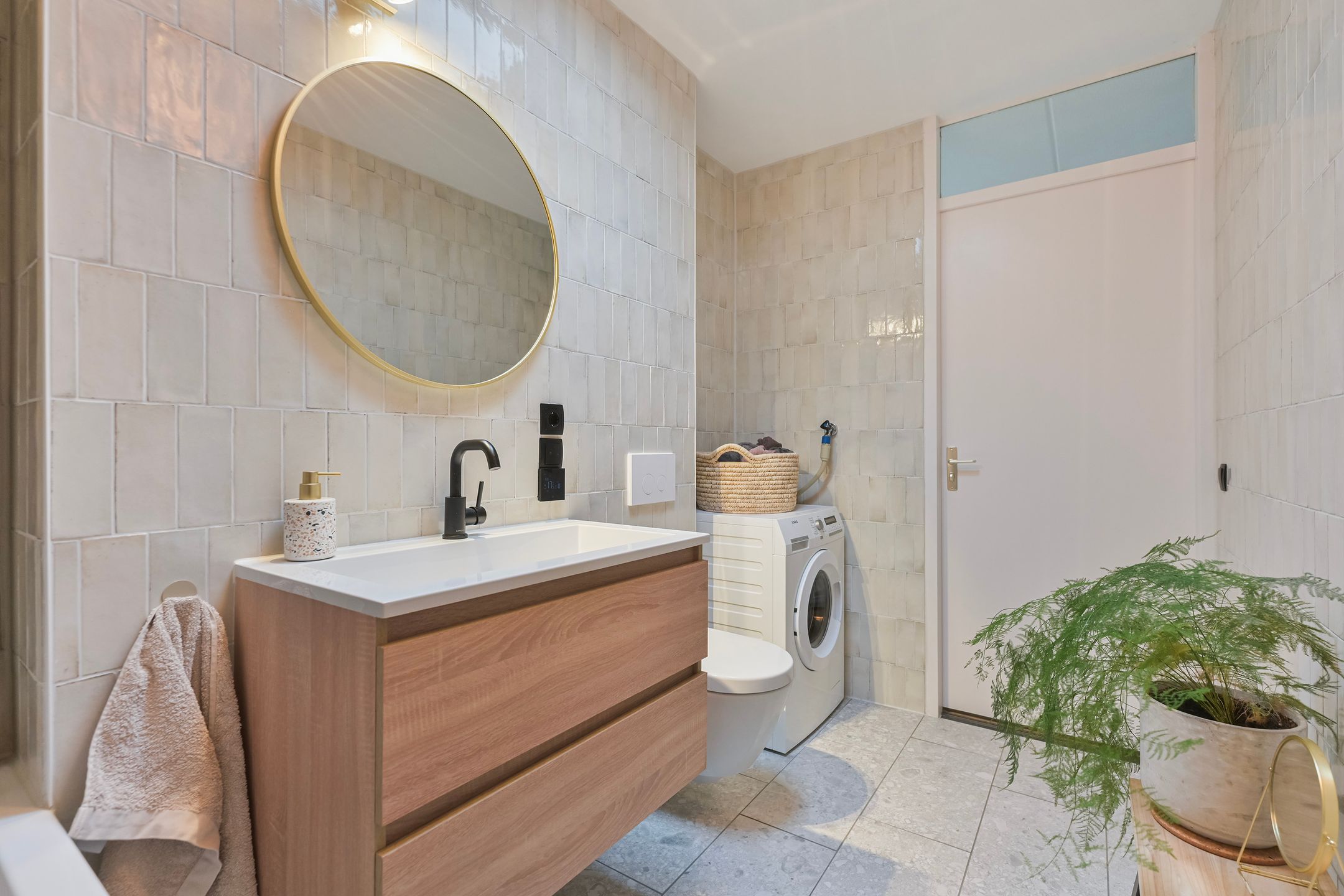 Foto 27 van Beeldsnijderstraat 154