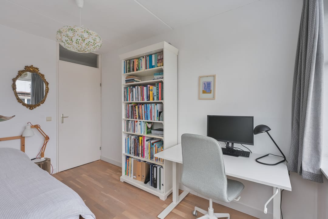 Foto 31 van Beeldsnijderstraat 154