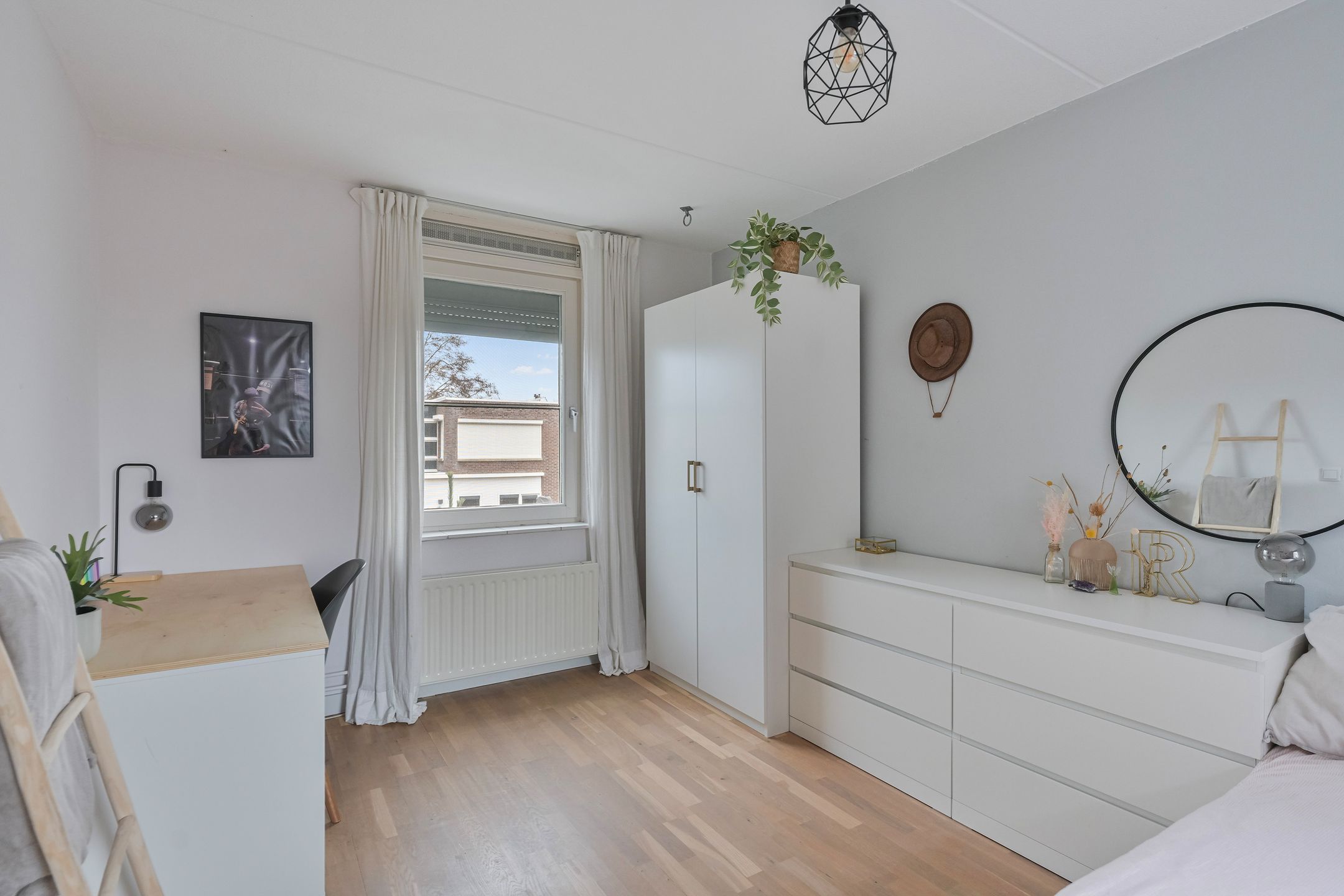 Foto 33 van Beeldsnijderstraat 154