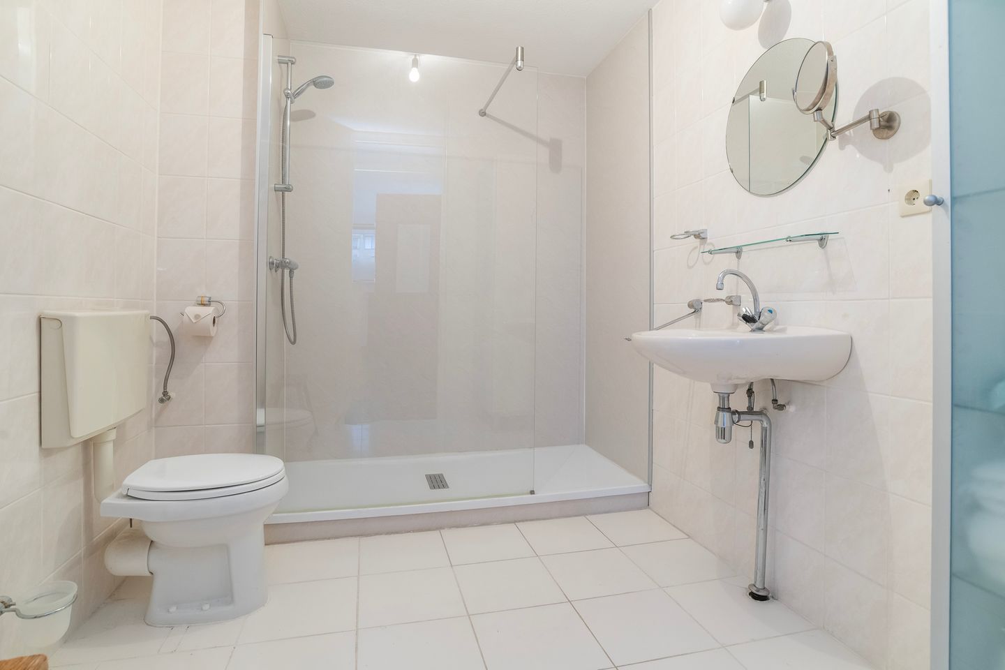 Foto 20 van Helmersstraat 13