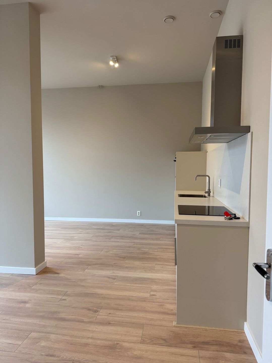 Foto 7 van Van Hogenhoucklaan 97