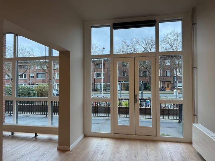 Foto 10 van Van Hogenhoucklaan 97