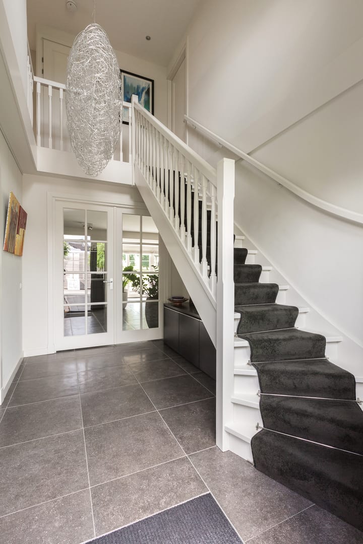 Exclusive Detached Villa in Green Landscape Near Rotterdam — 14