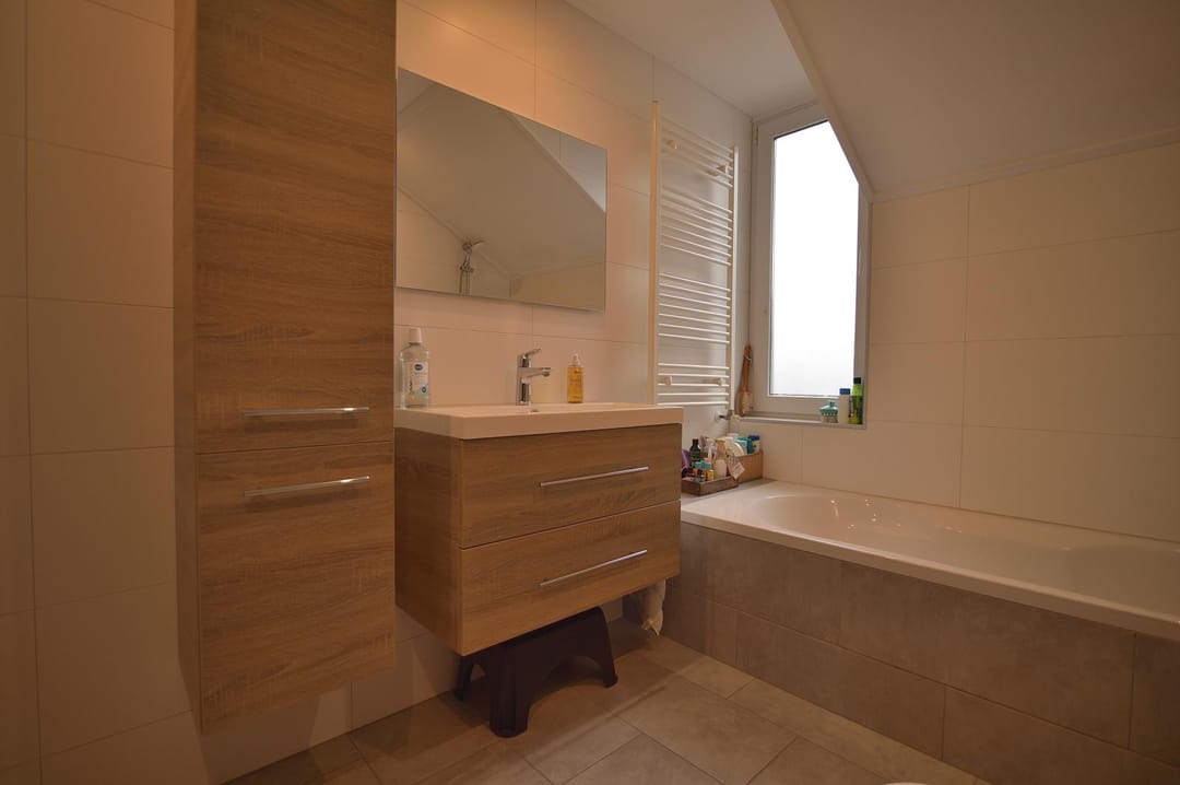 Foto 37 van Burg. Baron van Hövellstraat 5