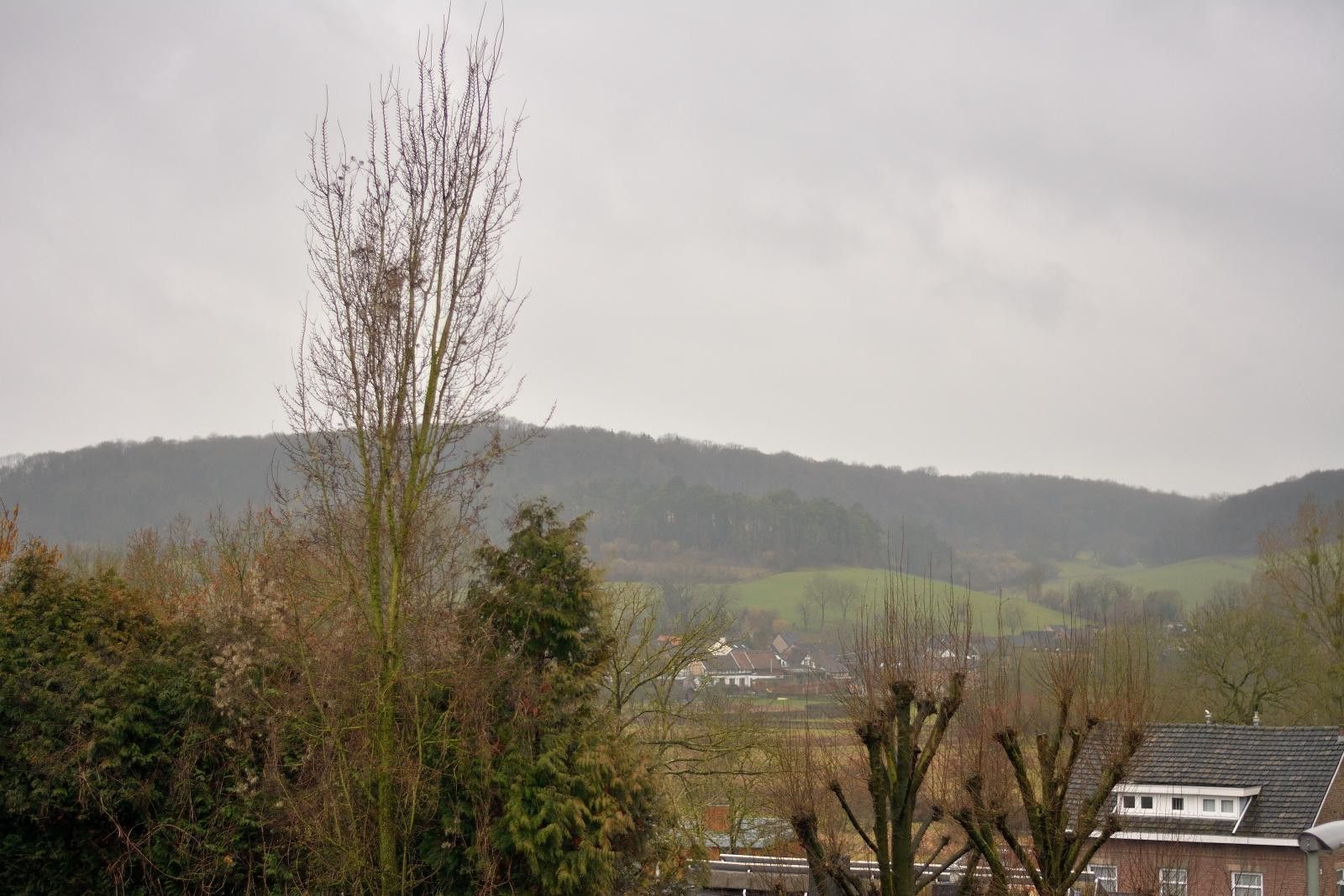 Foto 48 van Burg. Baron van Hövellstraat 5