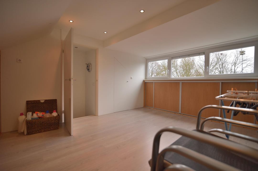 Foto 43 van Burg. Baron van Hövellstraat 5