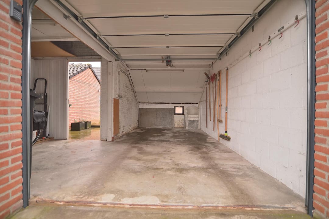 Foto 26 van Burg. Baron van Hövellstraat 5