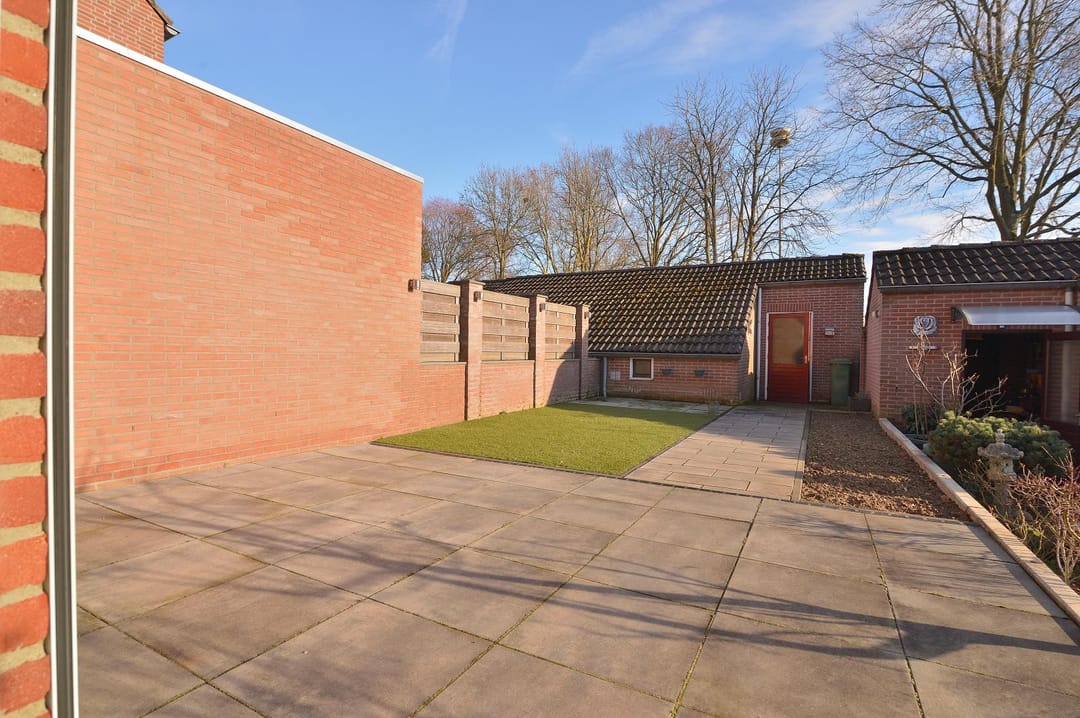 Foto 23 van Burg. Baron van Hövellstraat 5