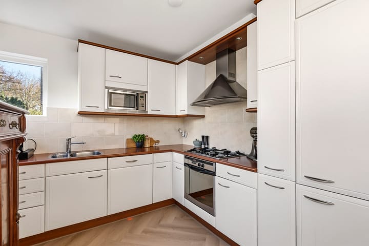 Photo 4 of Liesbos 62