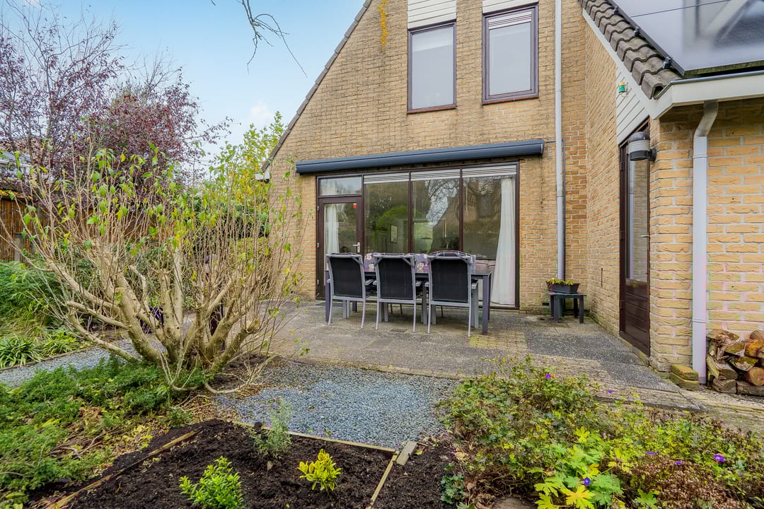 Photo 32 of Liesbos 62