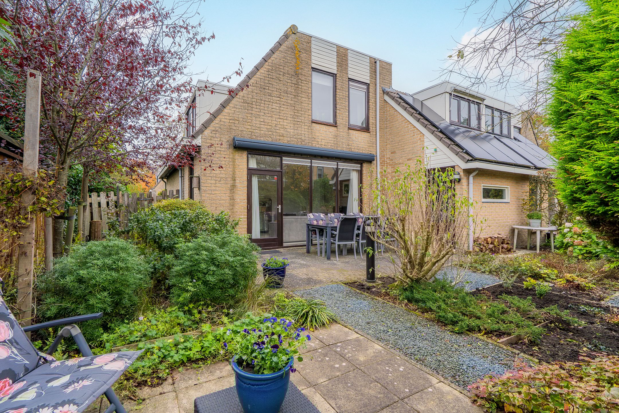 Photo 27 of Liesbos 62