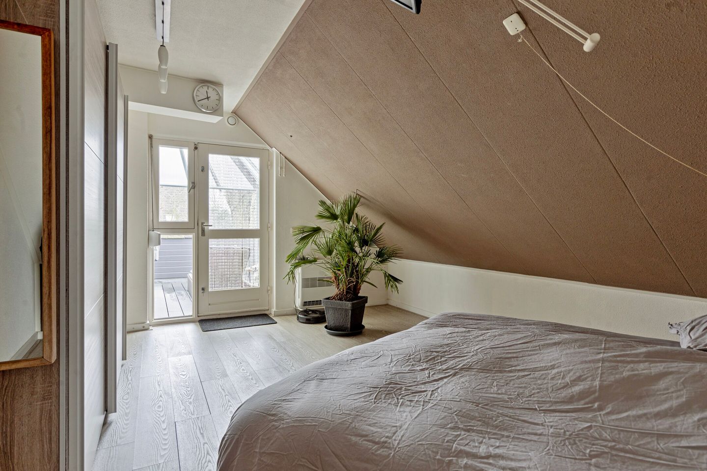 Photo 19 of Slenk 73