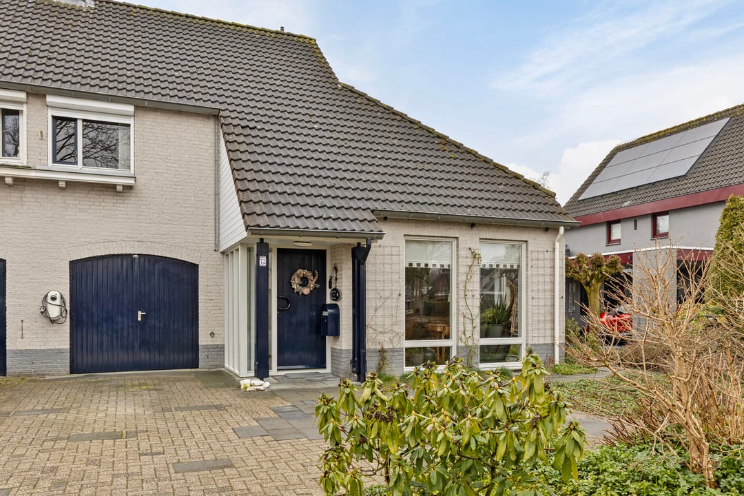 Photo 37 of Slenk 73