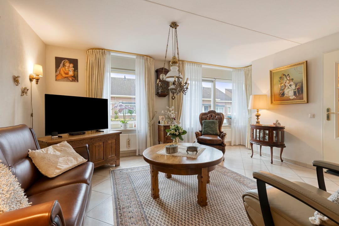 Foto 8 van Wilgeroosje 9