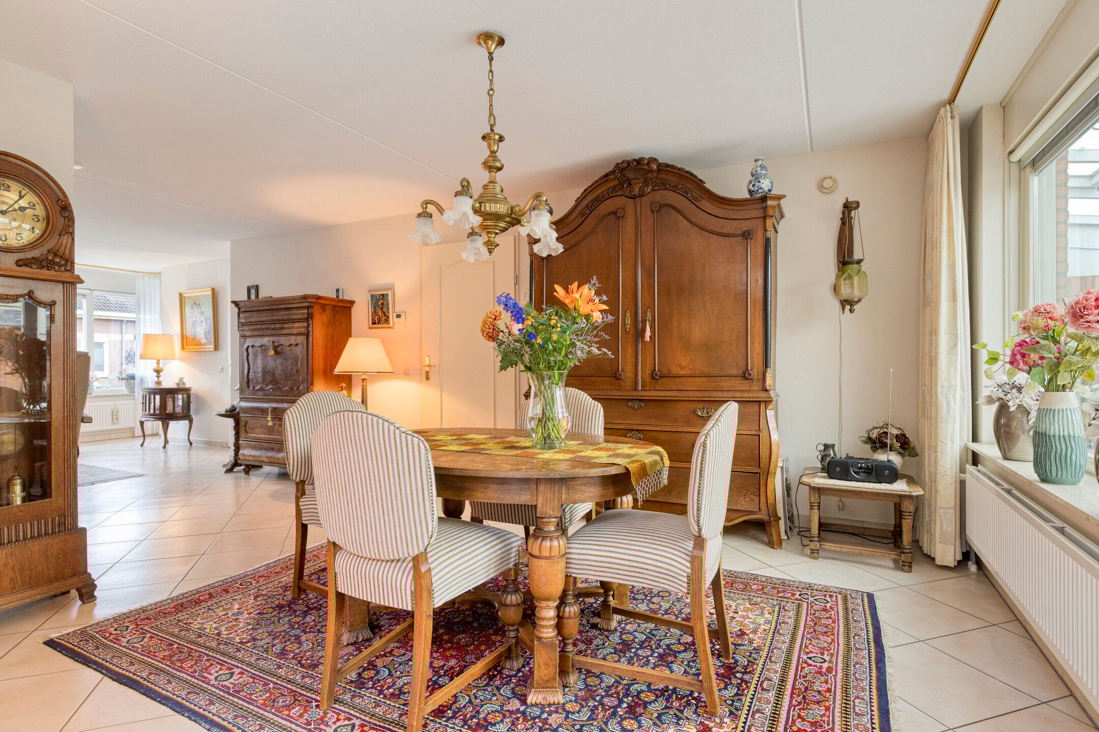 Foto 12 van Wilgeroosje 9