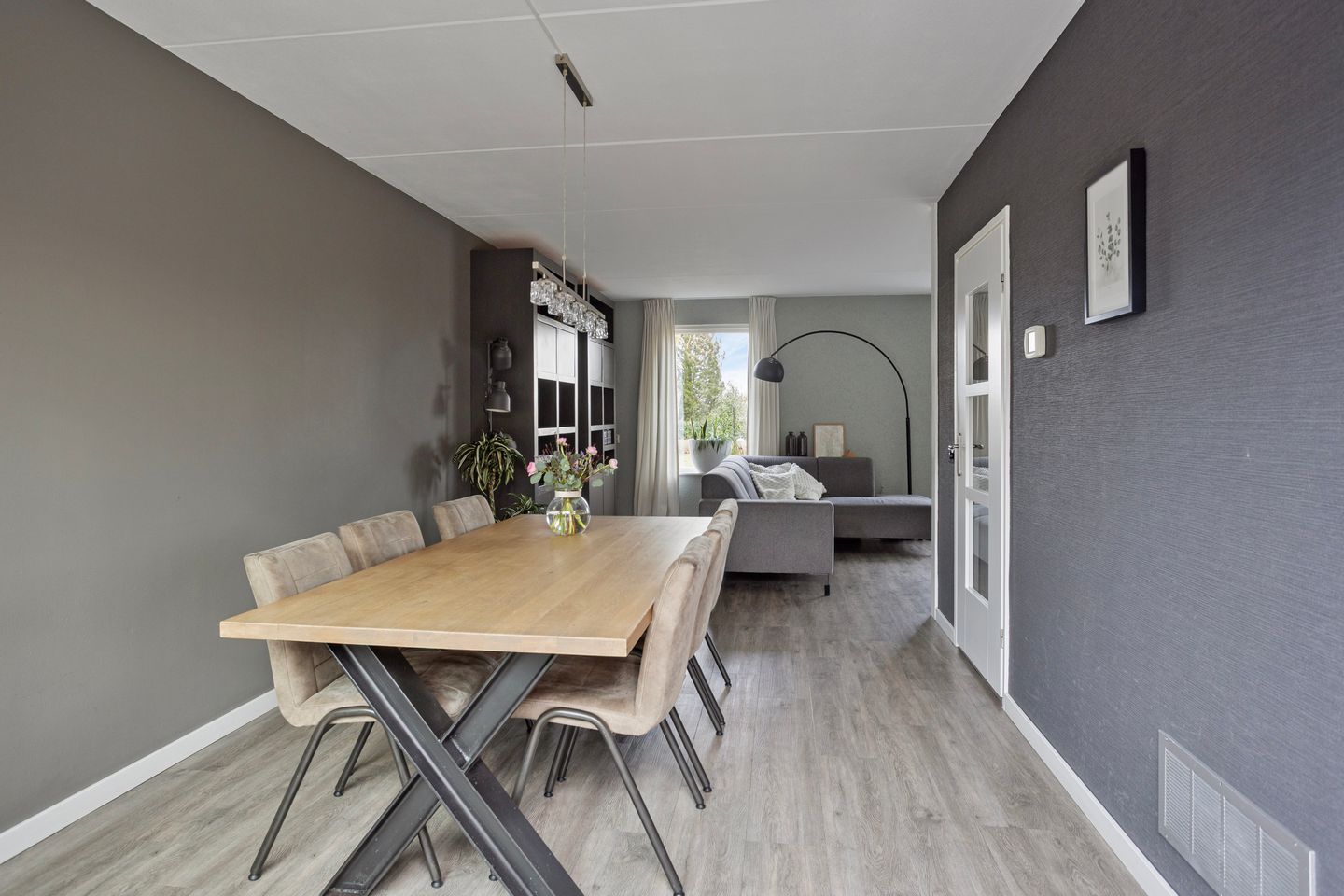 Photo 10 of Koolmees 17