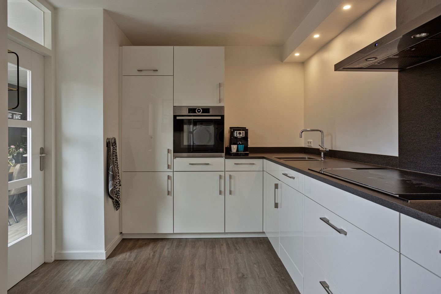 Photo 14 of Koolmees 17