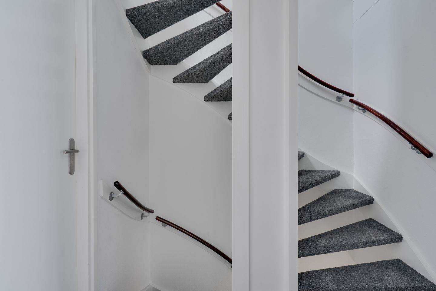 Photo 34 of Lijsterbeslaan 35