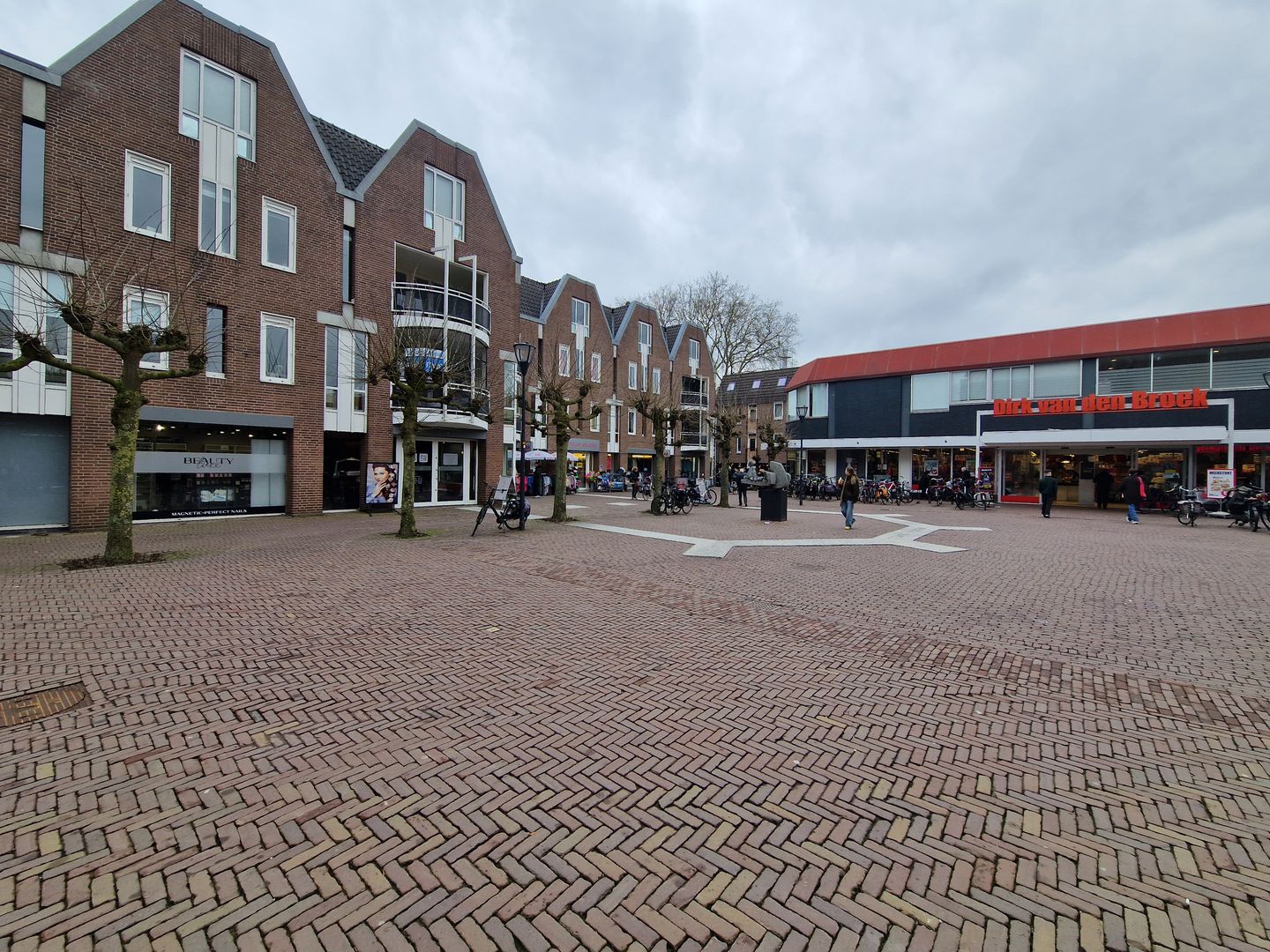 Bekijk foto 3 van Broederenplein 2