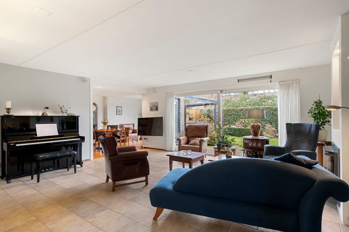 Photo 19 of Florence Nightingalelaan 29