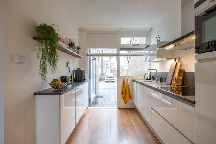 Foto 2 van Bernhardlaan 60