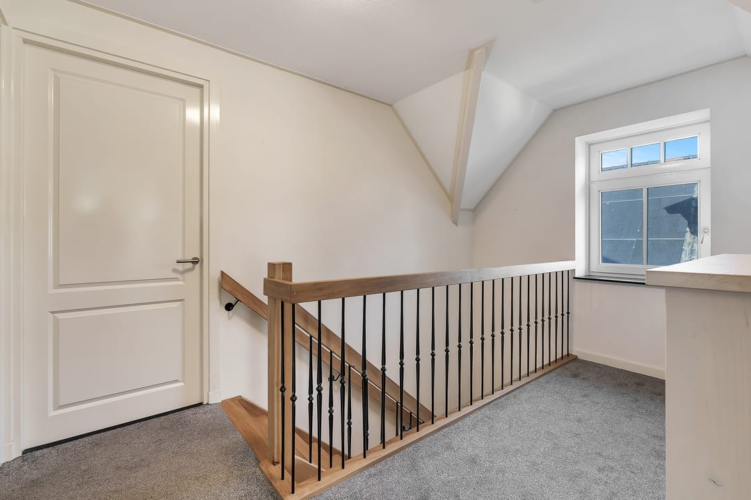 Luxurious Energy-Efficient Detached Home with Premium Finishes — 32