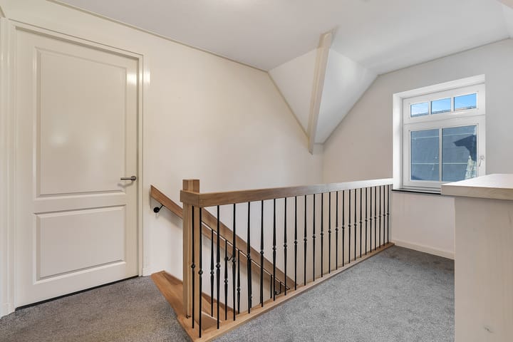 Luxurious Energy-Efficient Detached Home with Premium Finishes — 31