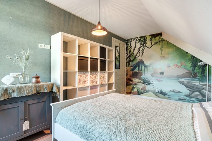 Luxurious Energy-Efficient Detached Home with Premium Finishes — 55