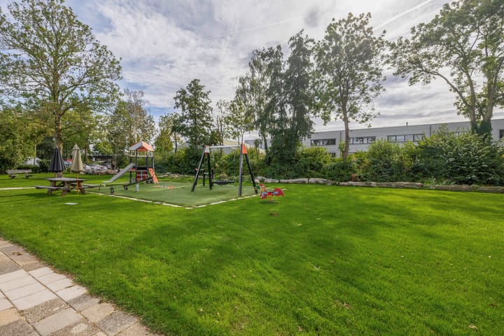 Foto 36 van Burgemeester Trooststraat 80