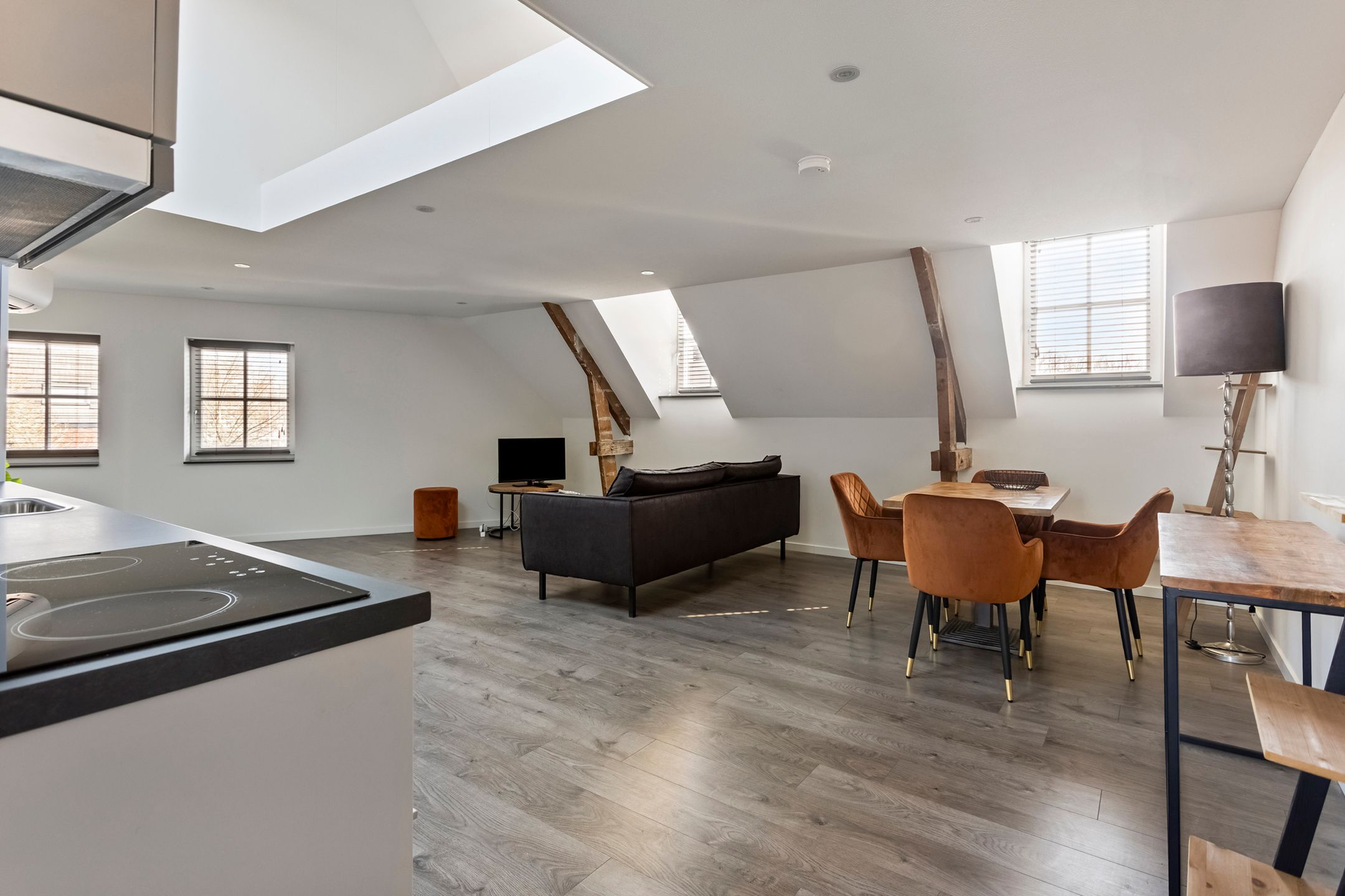 Move-in Ready Corner Apartment with A+ Energy Label Near ASML and High Tech Campus — 15