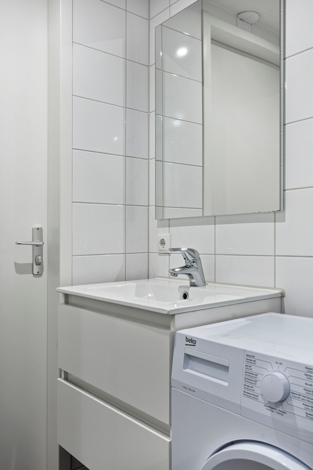 Move-in Ready Corner Apartment with A+ Energy Label Near ASML and High Tech Campus — 41