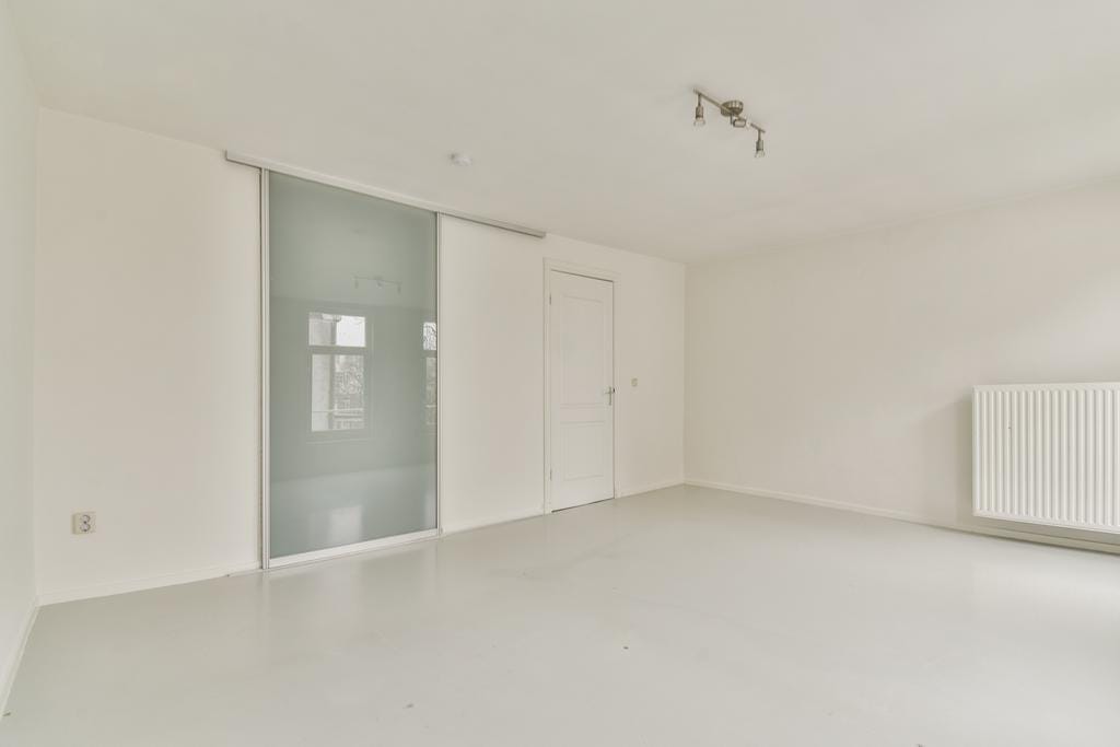 Photo 12 of Balthasar Floriszstraat 16-3