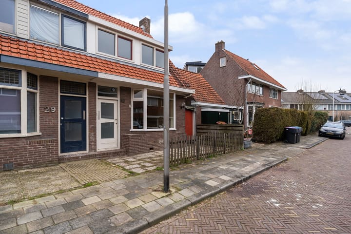 Photo 4 of Camperstraat 31