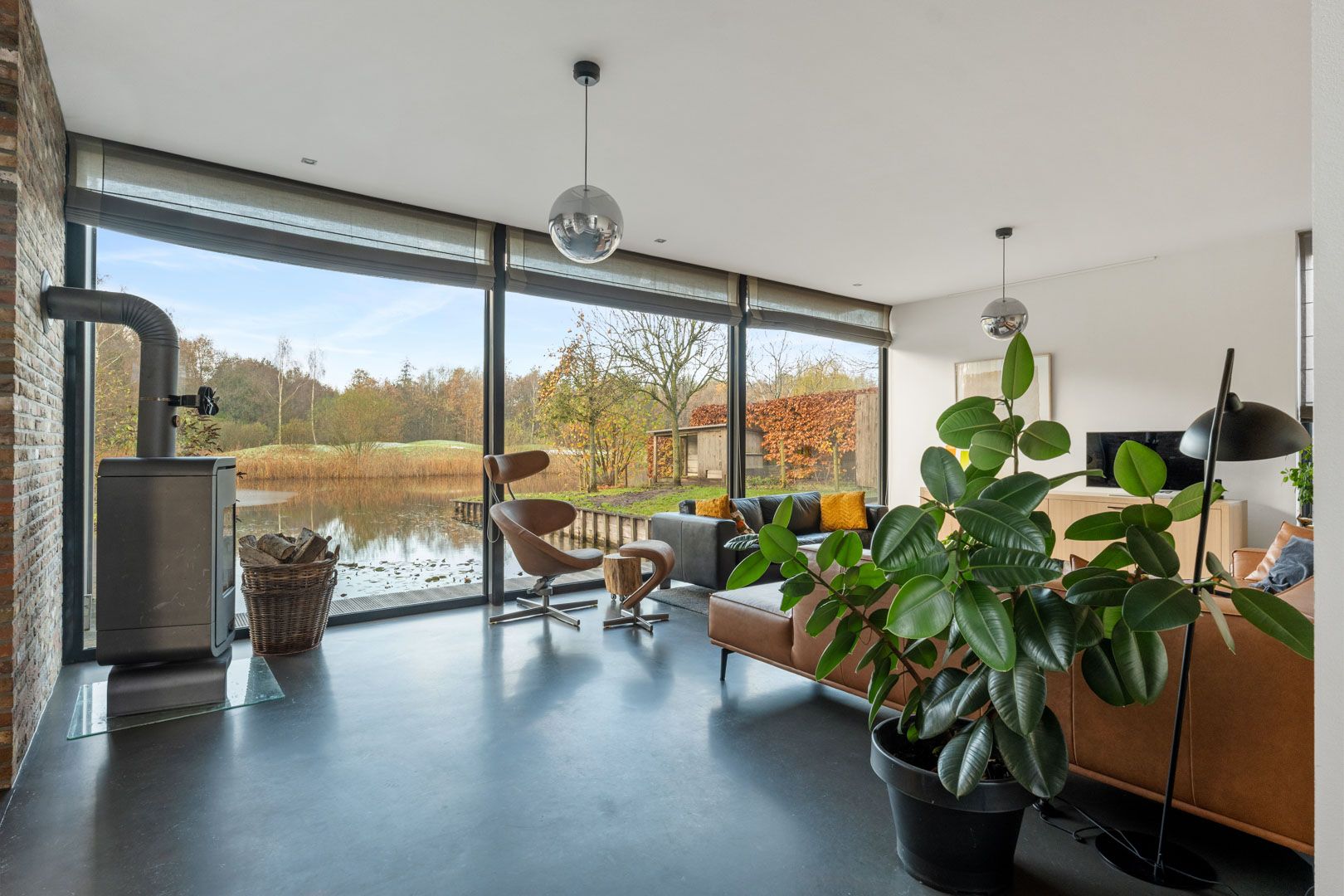 Foto 9 van Van Goghlaan 15