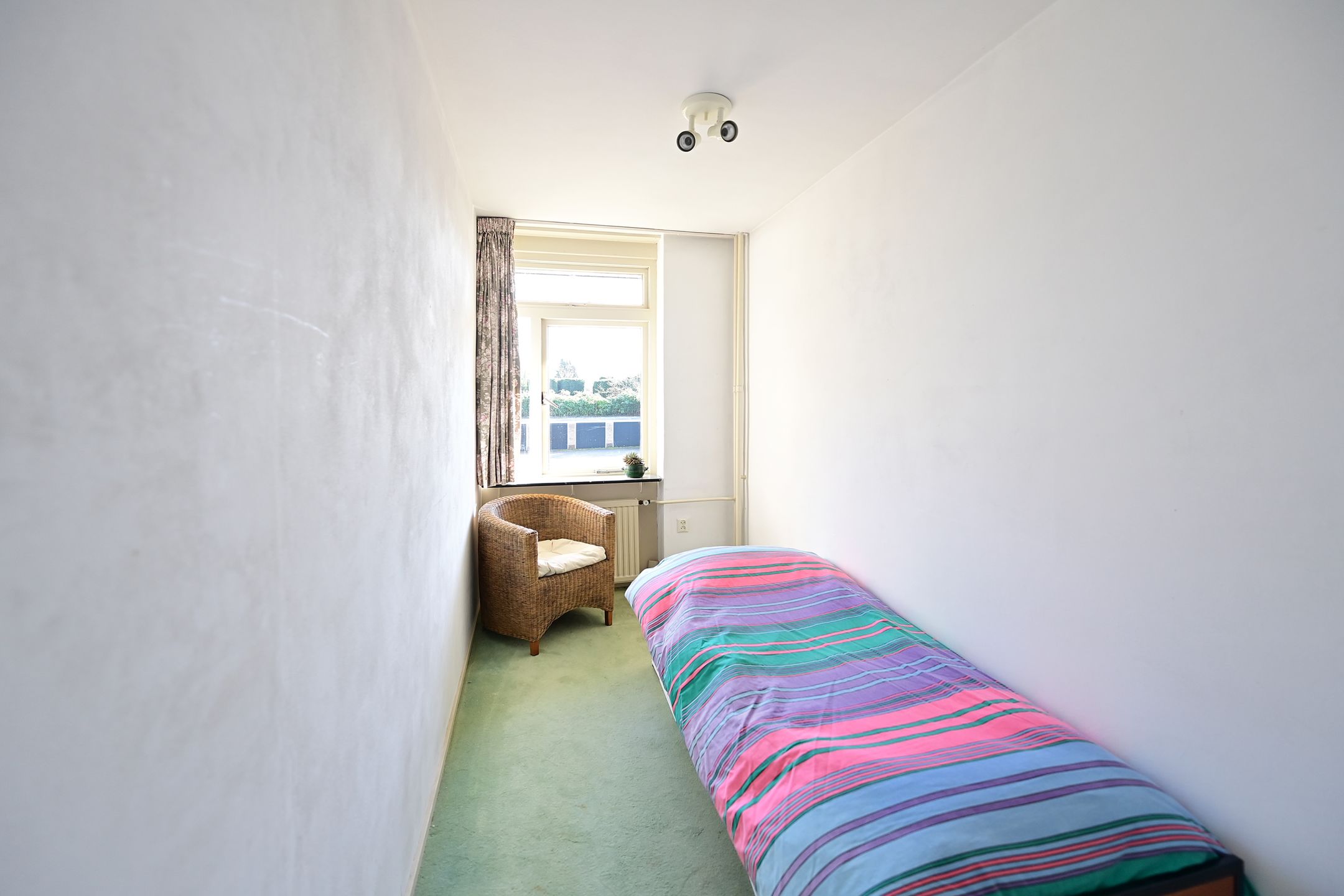 Foto 9 van Middenlaan 23