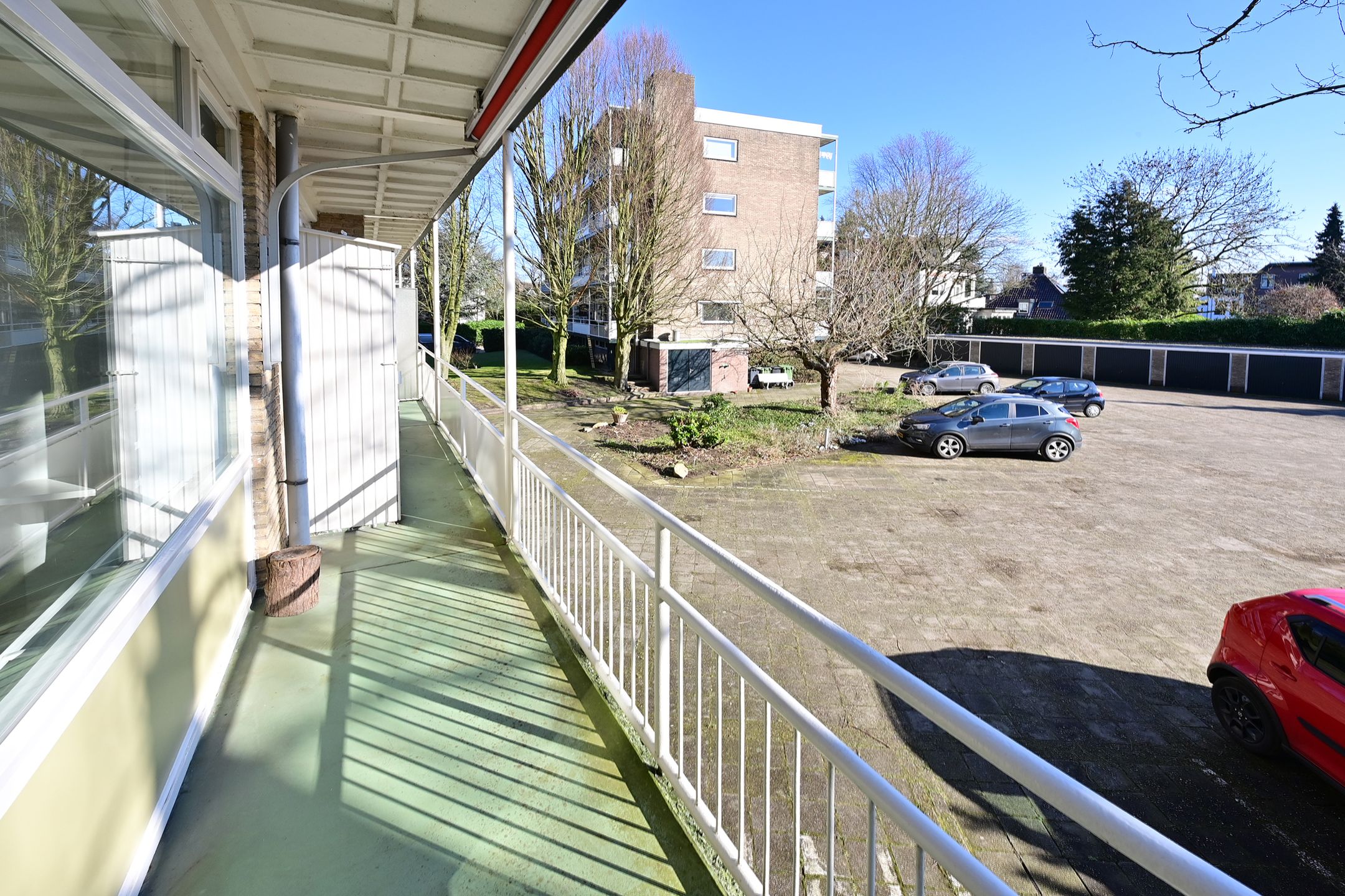 Foto 15 van Middenlaan 23