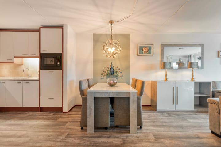 Foto 21 van Burgemeester Schuitestraat 112