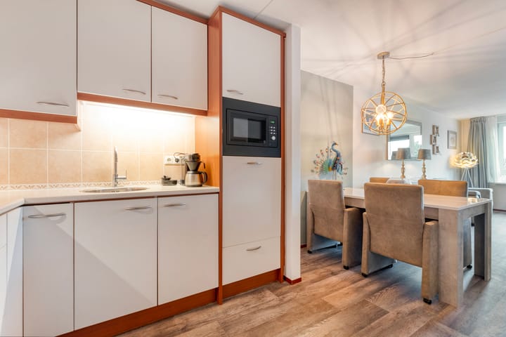 Foto 24 van Burgemeester Schuitestraat 112