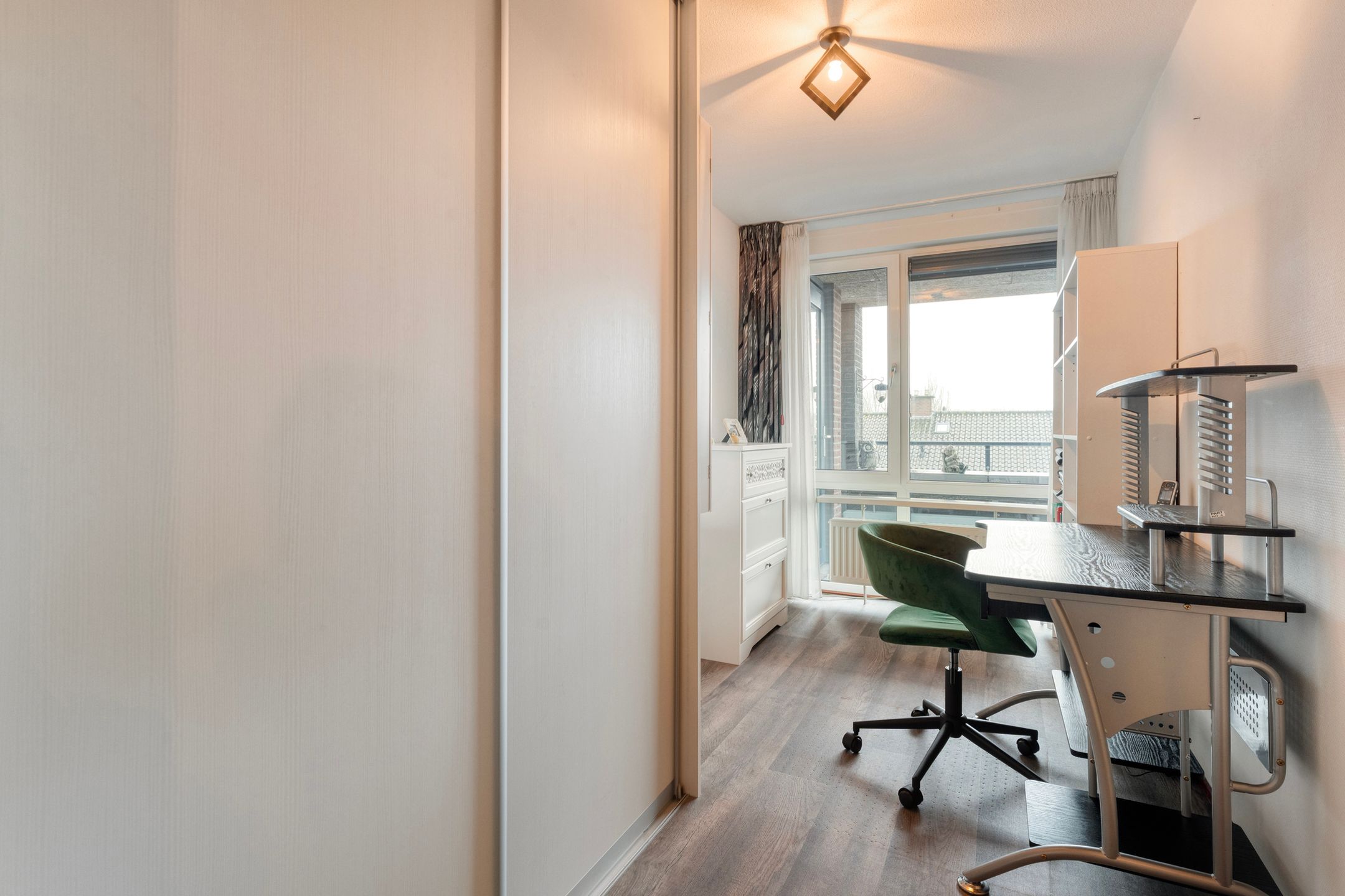 Foto 27 van Burgemeester Schuitestraat 112