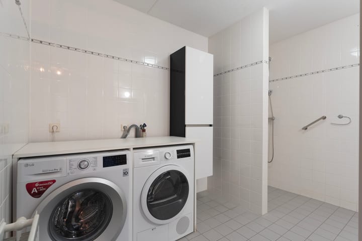 Foto 29 van Burgemeester Schuitestraat 112